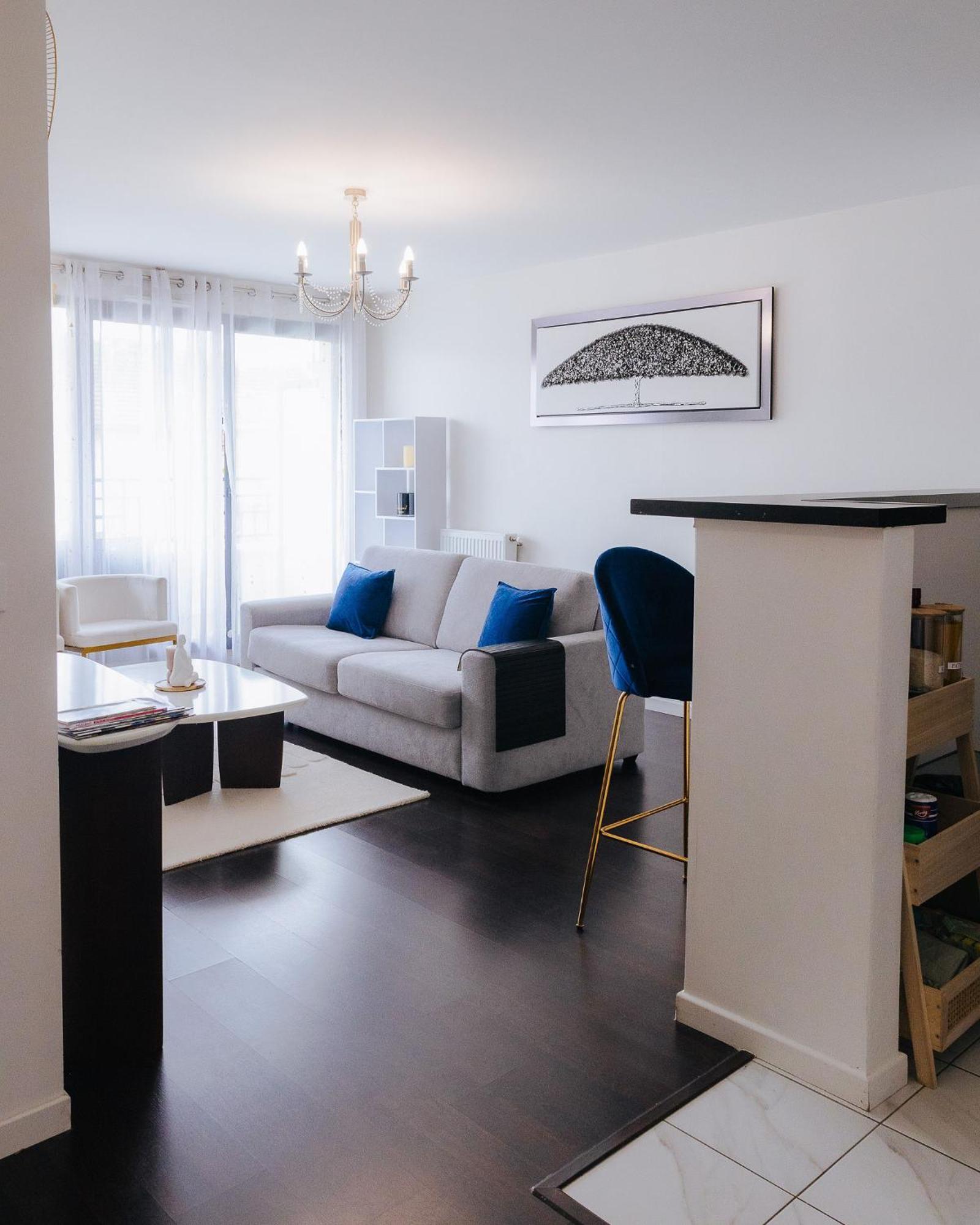 Apartment Luxueux, Neuf & Equipe A Versailles,