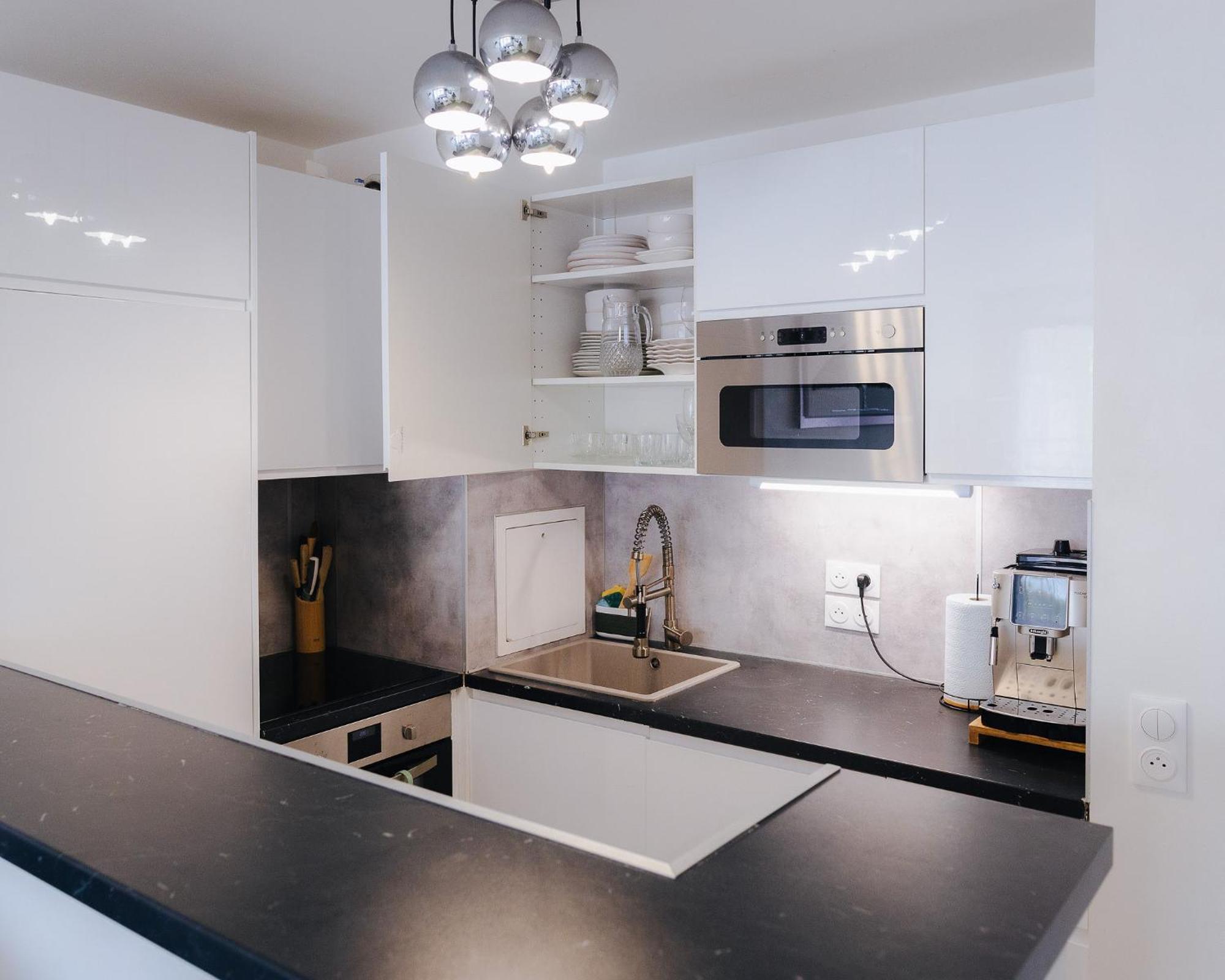 Luxueux, Neuf & Equipe A Versailles, Apartment